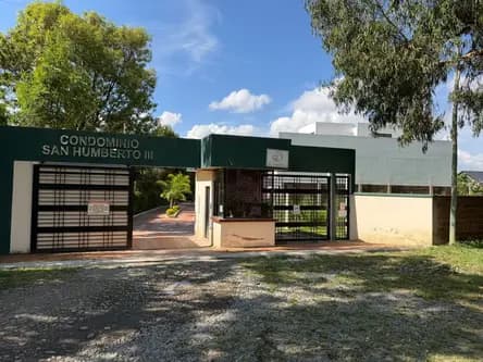 LOTE SAN HUMBERTO 3