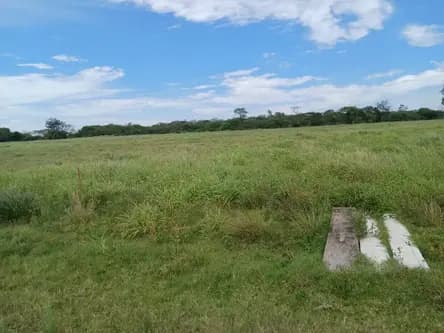 Terreno en Venta en Urbanizacion LA HERRADURA, km 15 sobre av. VIRGEN DE COTOCA
