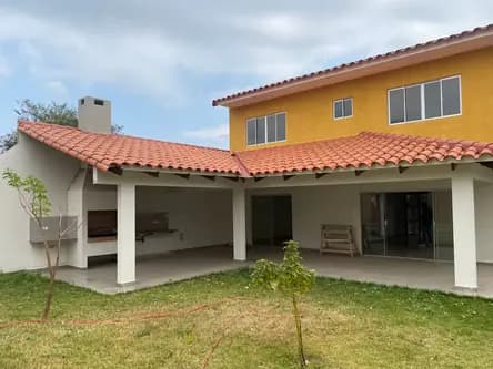 CASA EN VENTA – DOBLE VÍA LA GUARDIA