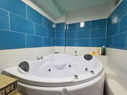 CASA EN VENTA 4 PLANTAS AVENIDA TOMAS BARRON