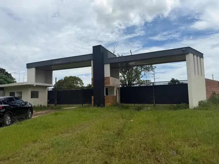 TERRENO EN OASIS URUBO