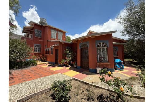 Casa en venta Urbanización "La Floresta" - Taipichullo