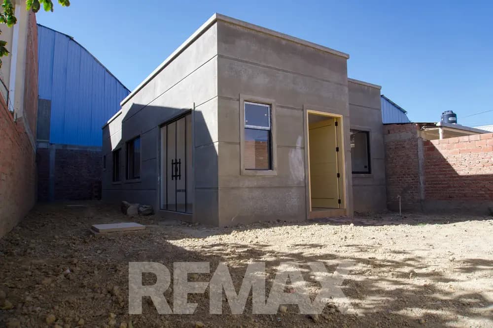 ECONOMICA CASA A ESTRENARSE EN SACABA ZONA EL ABRA