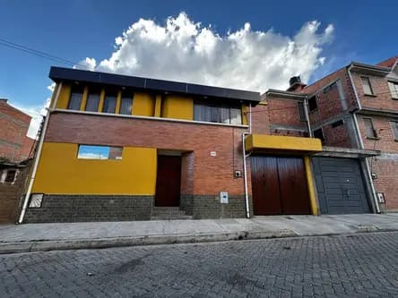 Casa en Venta A Pasos del Cruce Villa Adela