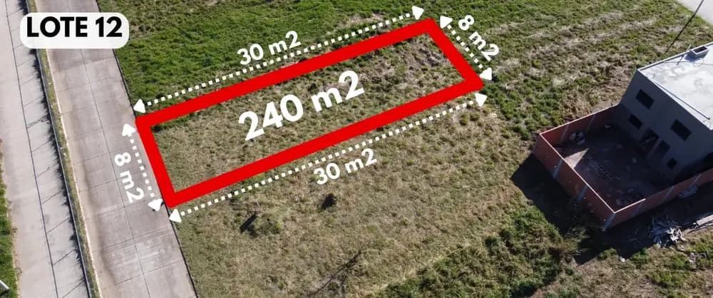 Terreno de 240 m2 en Urb Norte Verde