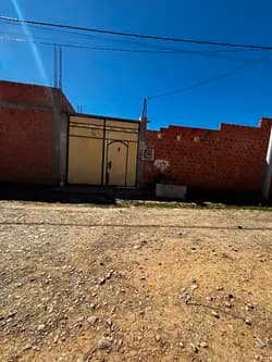 CASA CON TERRENO EN VENTA – EL ALTO ✨🏡