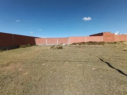 Terreno en venta de 240,73 m² en Viacha con alto potencial de inversión